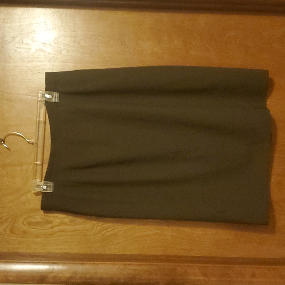 Classic Lined 100% Wool Skirt Dark Olive 16